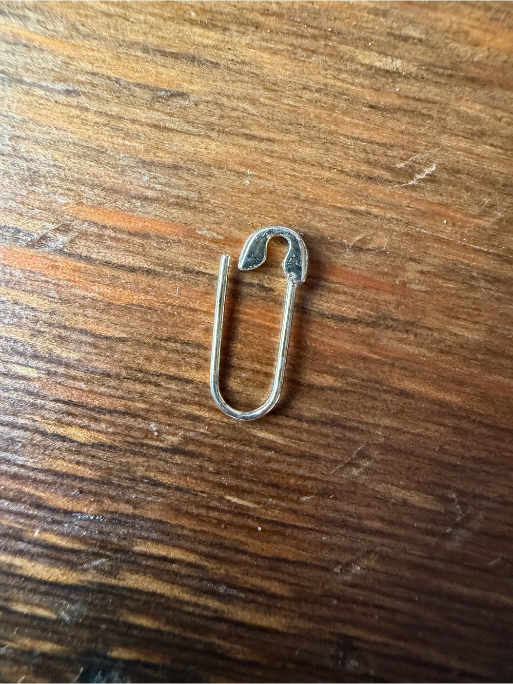 Loren Stewar Mini Yellow Gold Safety Pin Earring - Picture 4 of 4